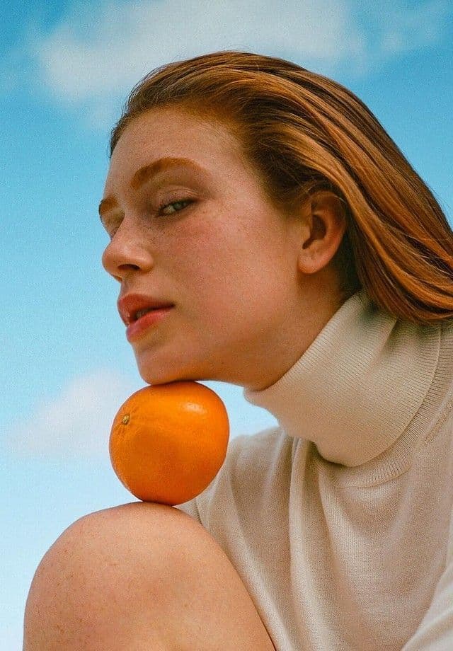 Showcasing unique talents and rising to fame on algoChat